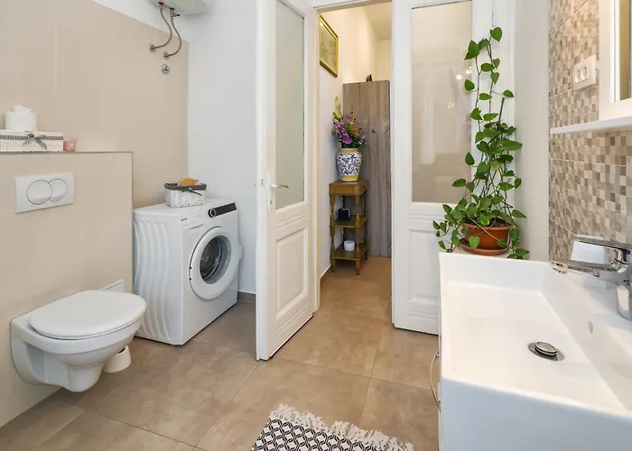 アパート Center Secession Charm Near National Theatre *