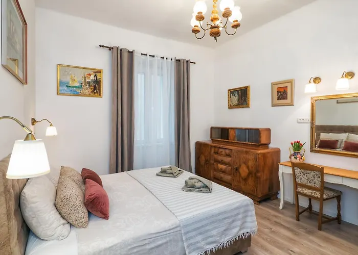 アパート Center Secession Charm Near National Theatre *